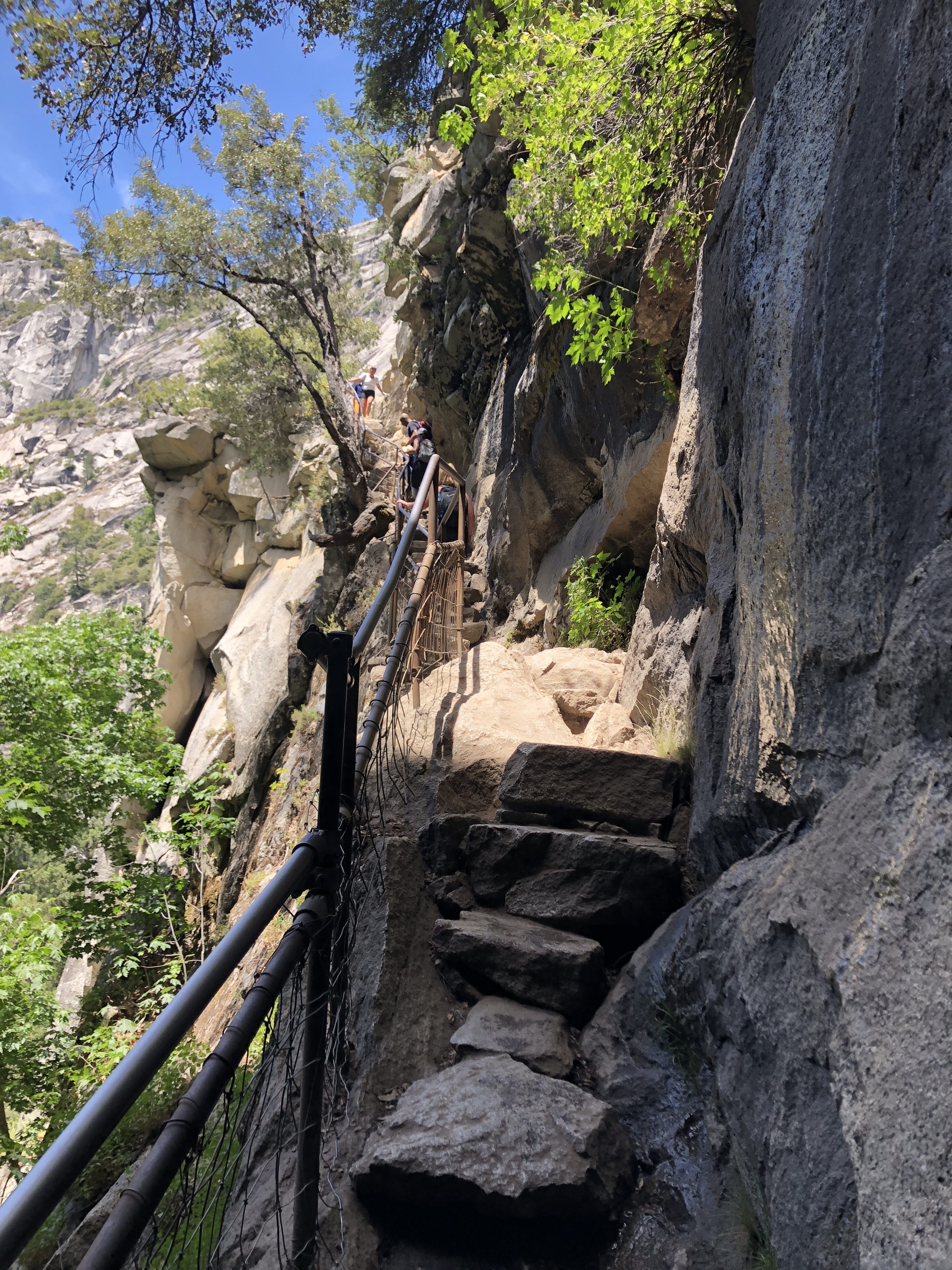 Hiking Vernal Falls in Yosemite